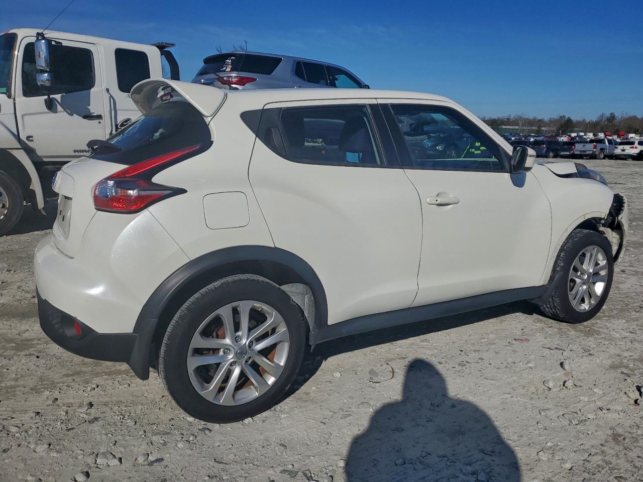 Nissan JUKE S Image 11