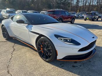  Salvage Aston Martin DB11