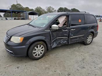  Salvage Chrysler Minivan