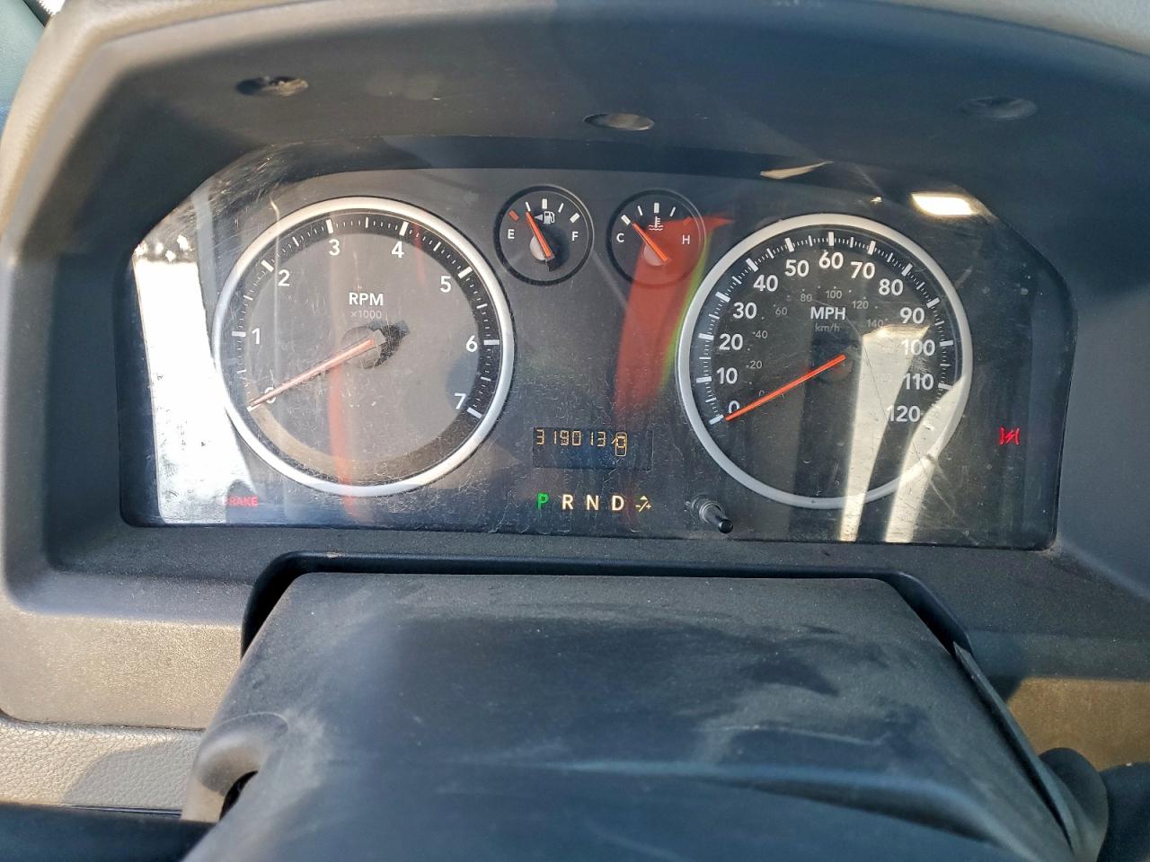 Dodge Ram 1500 St Image 9