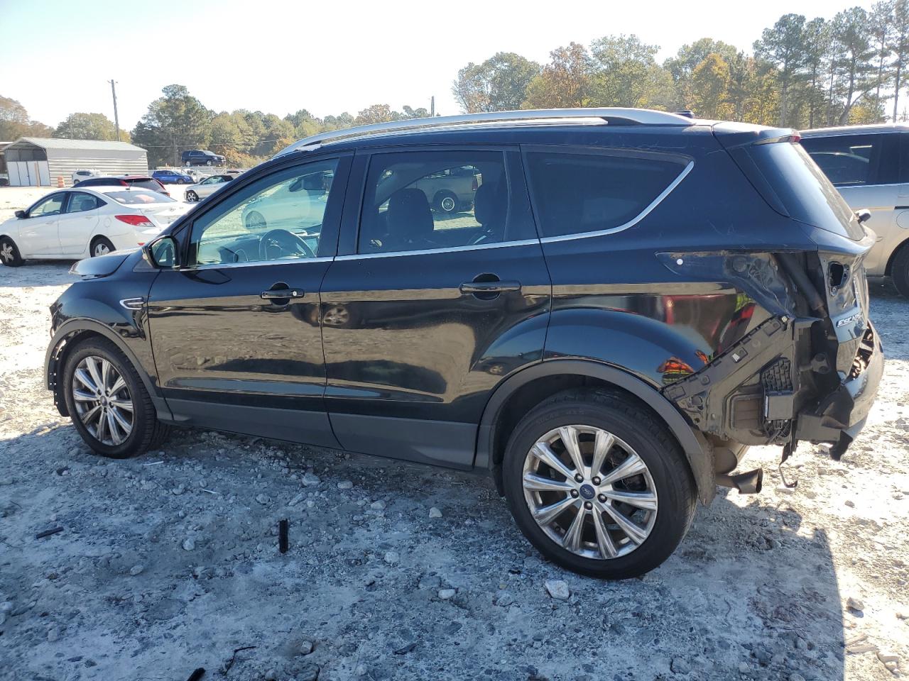 Ford Escape Titanium Image 2