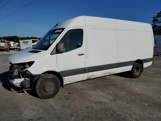  Salvage Mercedes-Benz Sprinter