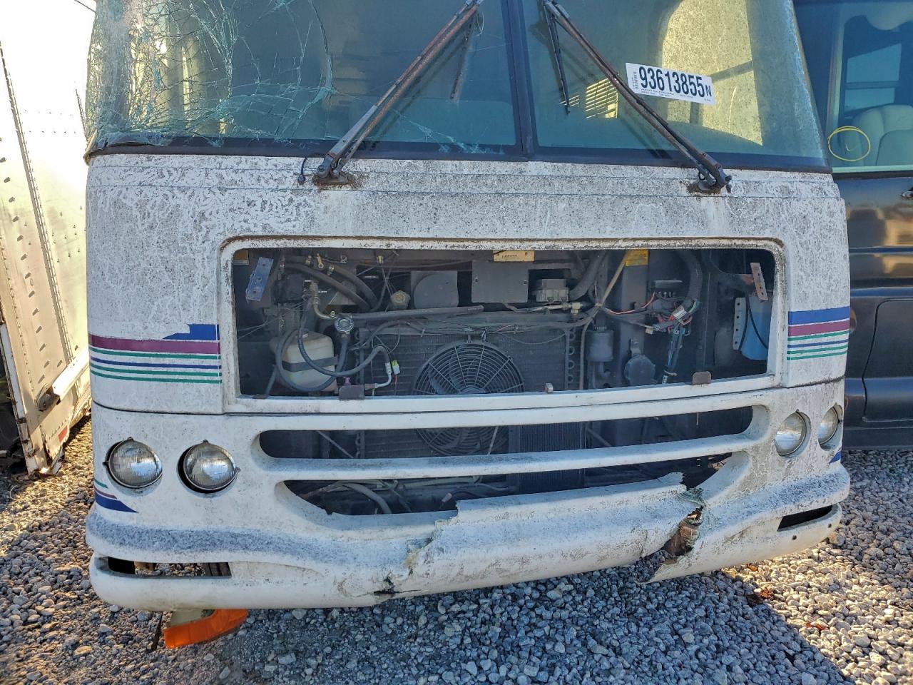 Chevrolet P30 Image 6