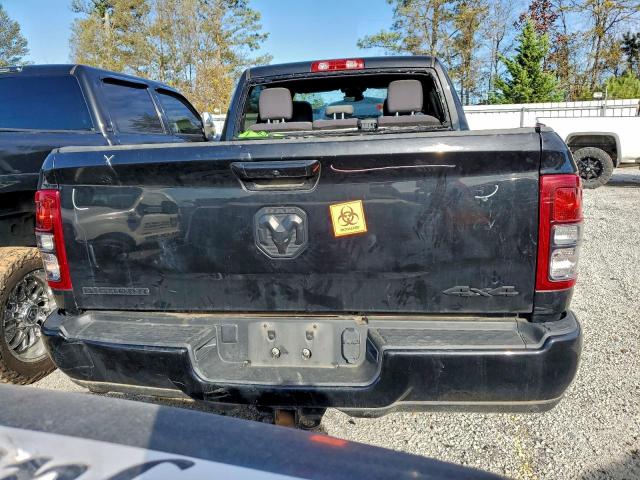 Ram 3500 Big Horn Image 5