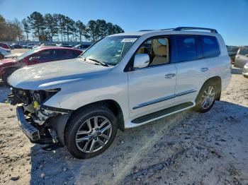  Salvage Lexus Lx570