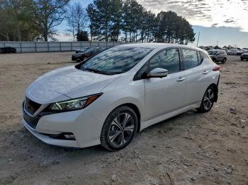  Salvage Nissan LEAF