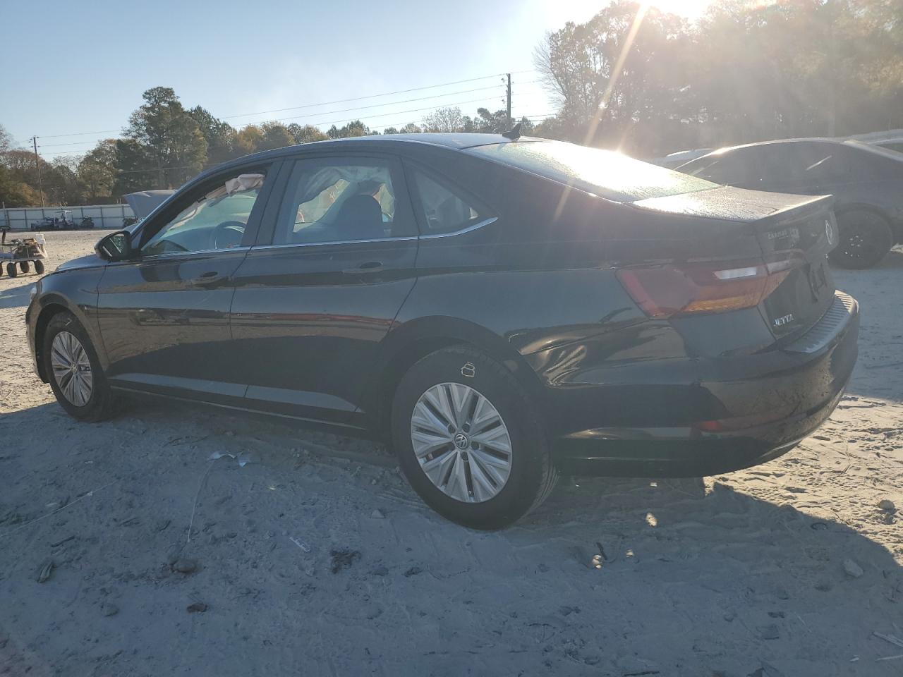 Volkswagen Jetta S Image 8