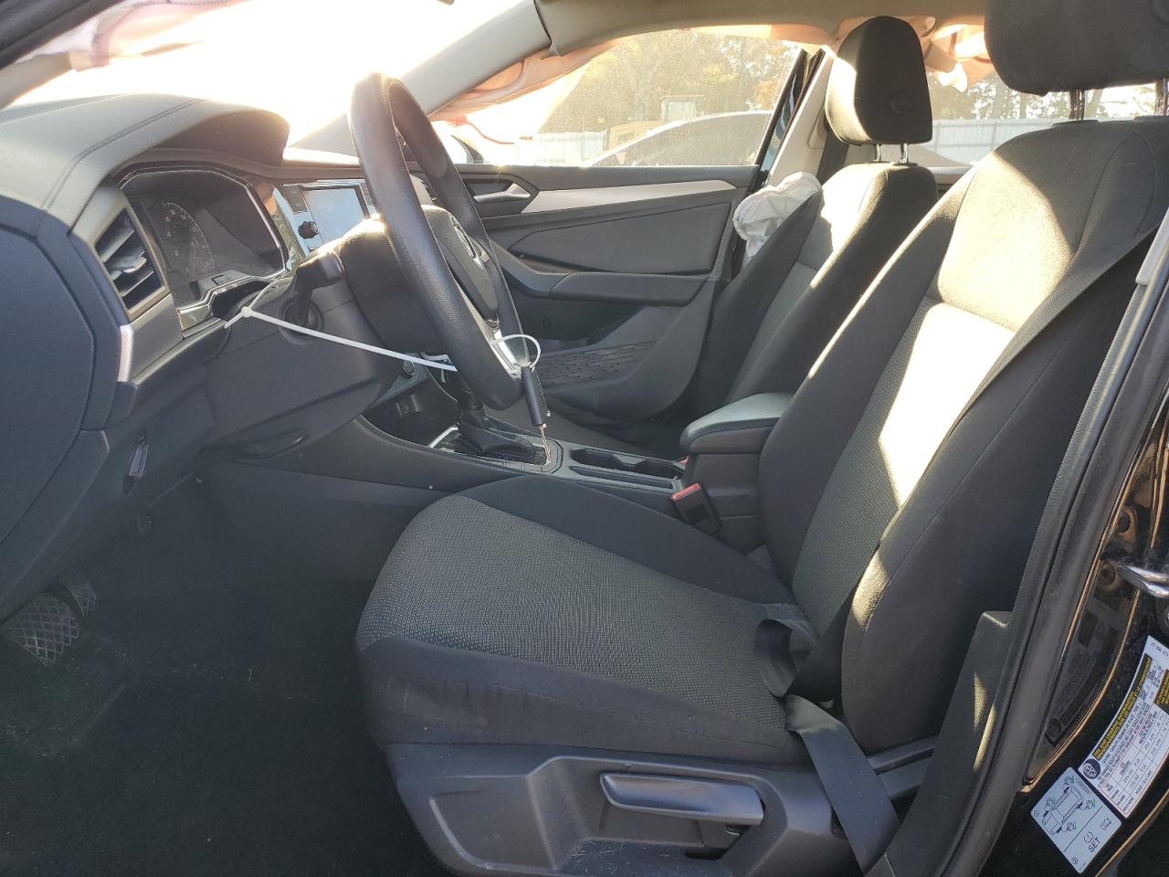 Volkswagen Jetta S Image 5