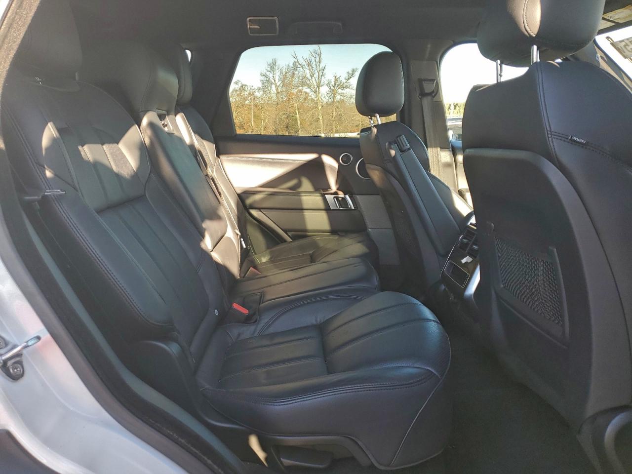 Land Rover Range Rover Se Image 13