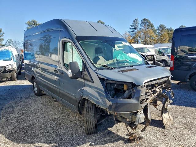 Ford Transit T-250 Image 7