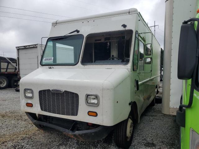  Salvage Freightliner Chassis M Line Walk-in Va