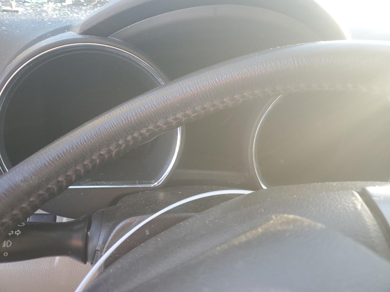 Toyota Highlander Hybrid Limited Image 9