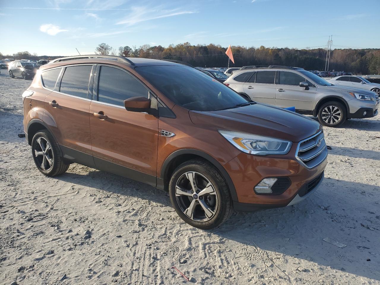 Ford Escape Se Image 4