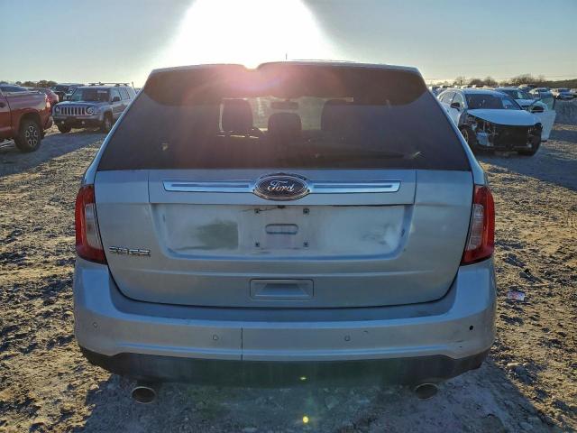 Ford Edge Limited Image 13