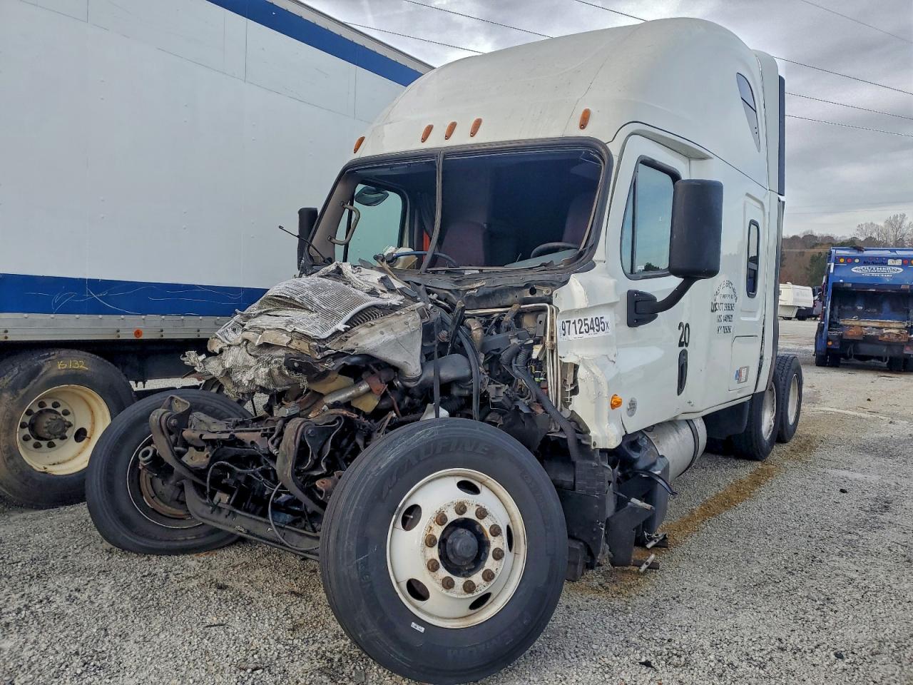 Freightliner Cascadia 1 Image 10