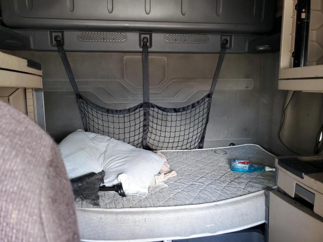 Freightliner Cascadia 1 Image 4