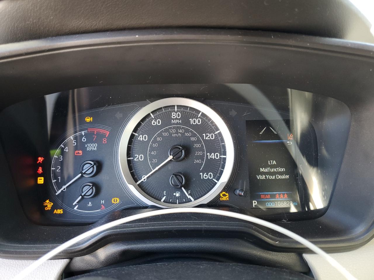 Toyota Corolla Le Image 7