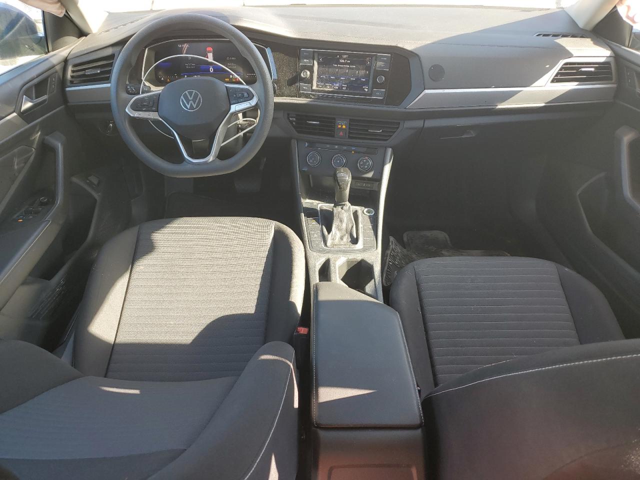 Volkswagen Jetta S Image 11