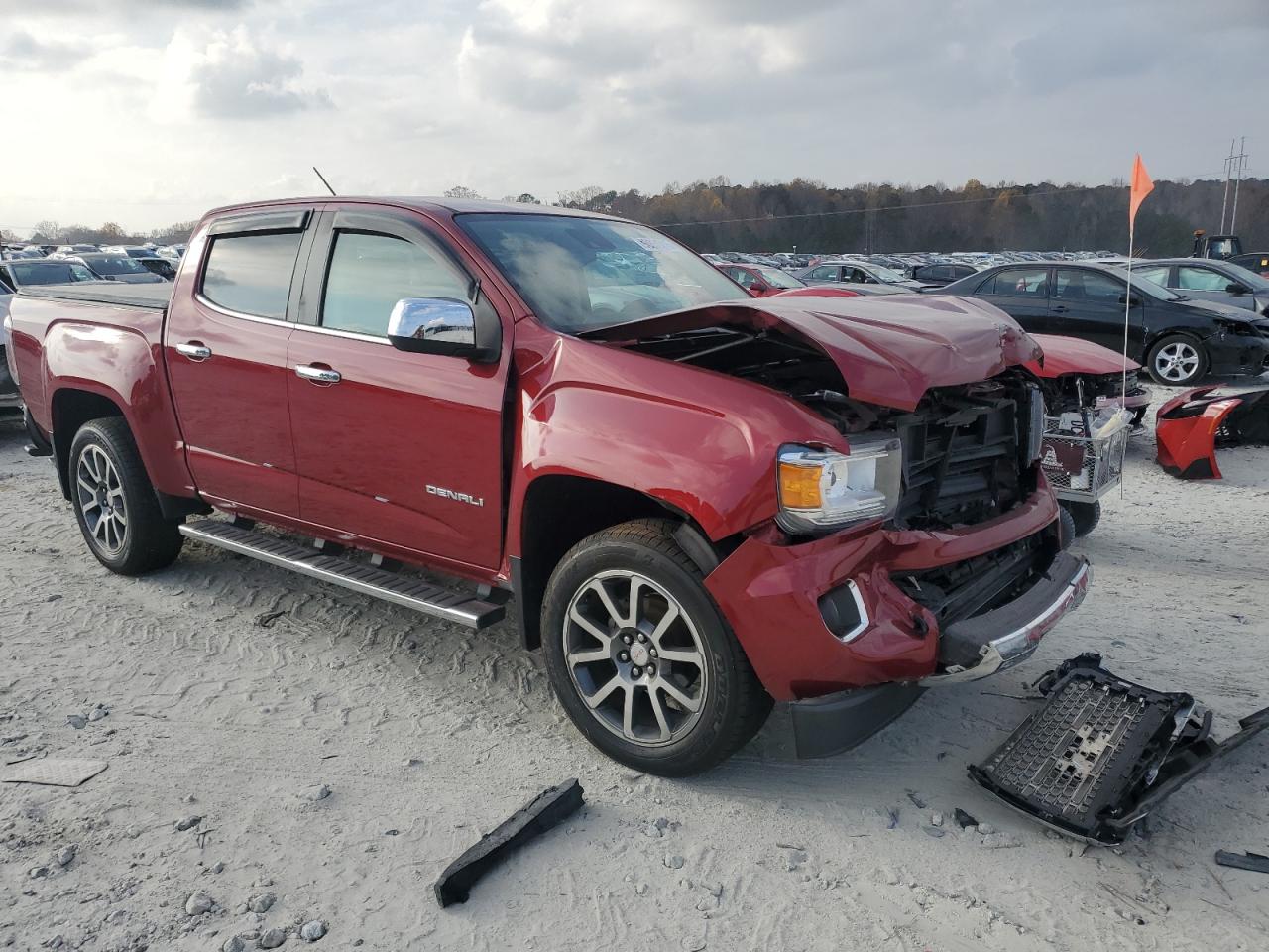 GMC Canyon Denali Image 5