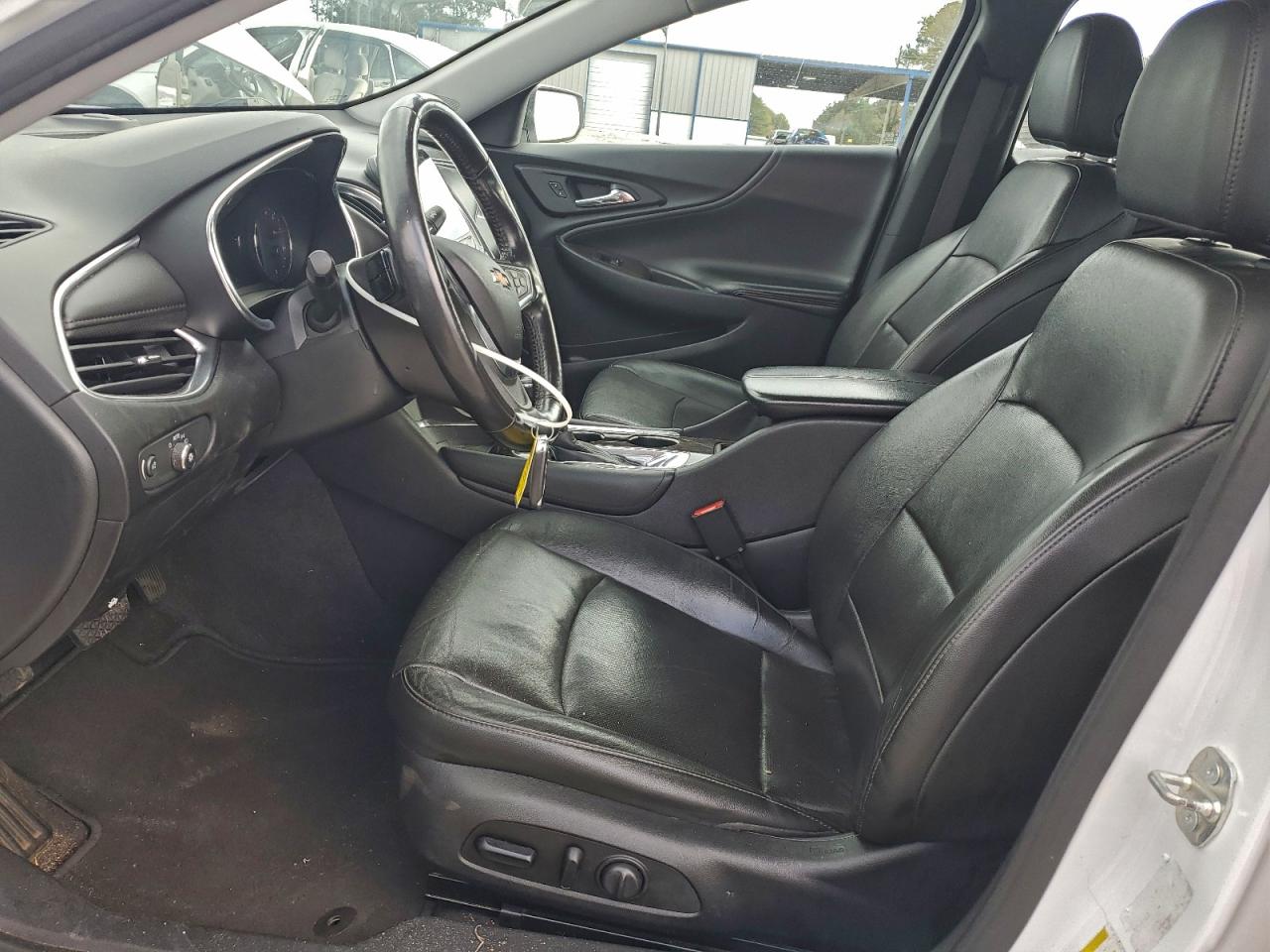 Chevrolet Malibu Premier Image 6