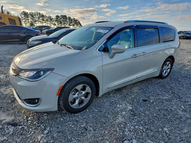 Salvage Chrysler Pacifica