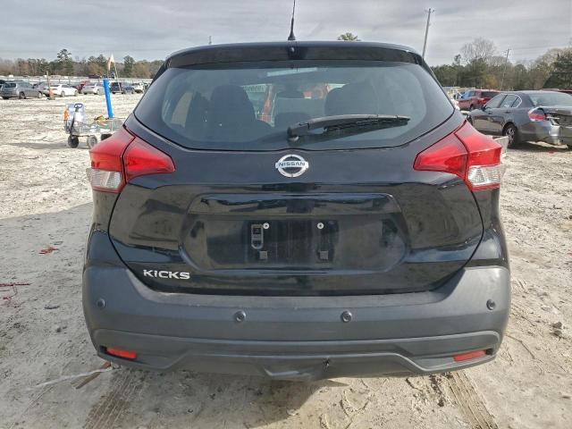 Nissan Kicks S Image 3