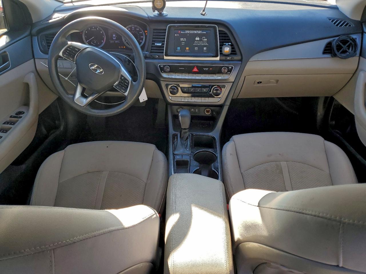 Hyundai SONATA Se Image 12