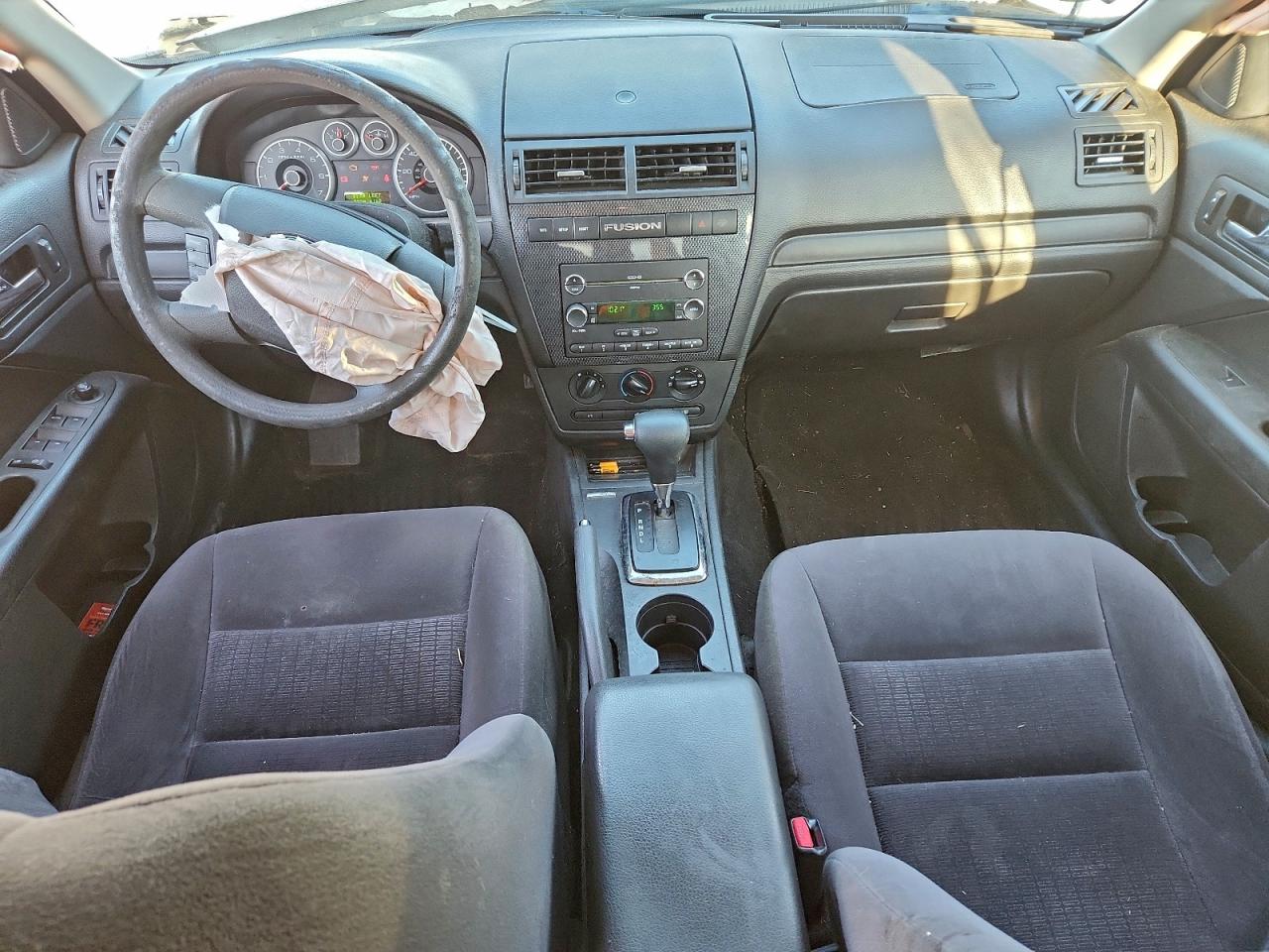 Ford Fusion Se Image 7