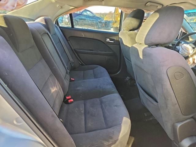 Ford Fusion Se Image 12