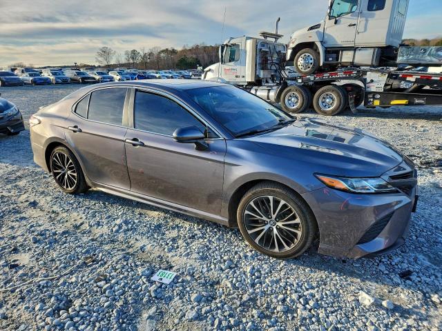 Toyota Camry L Image 12