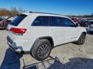 Jeep Grand Cherokee Laredo Image 2