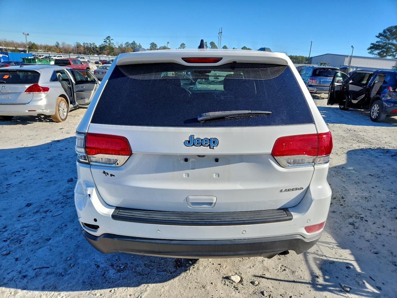 Jeep Grand Cherokee Laredo Image 6