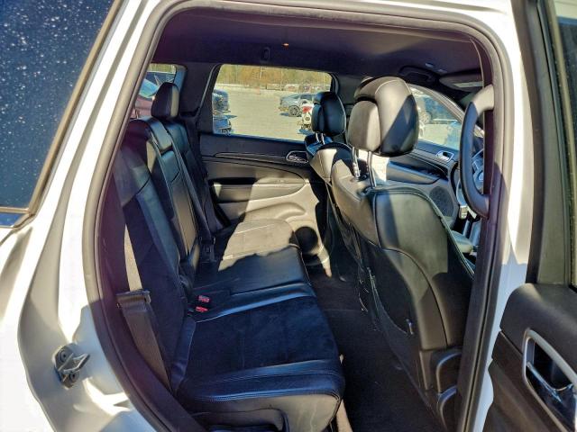 Jeep Grand Cherokee Laredo Image 8