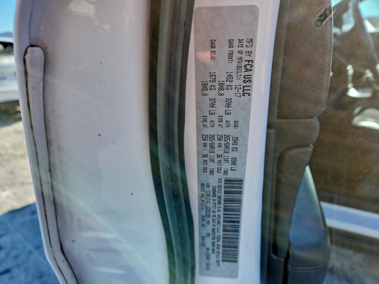 Jeep Grand Cherokee Laredo Image 11