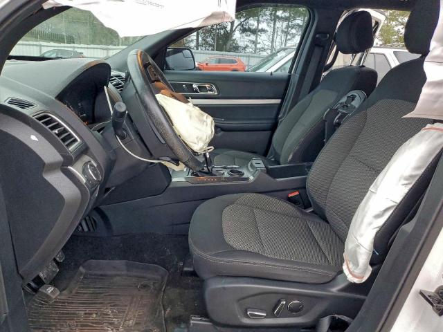 Ford Explorer Xlt Image 5