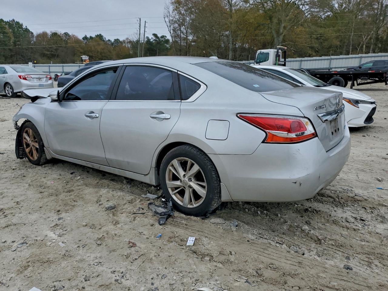 Nissan Altima 2.5 Image 10