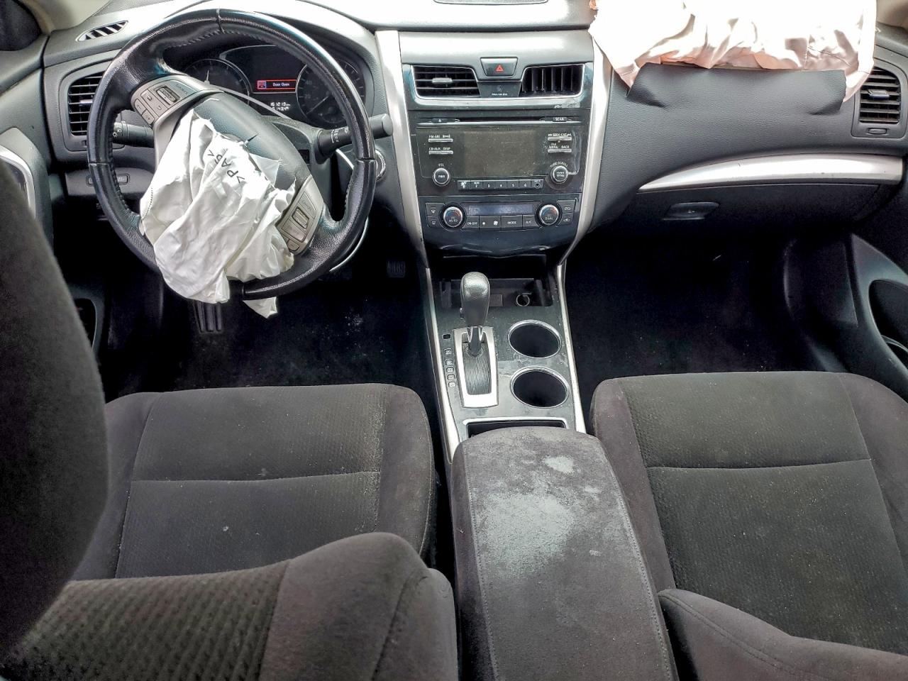 Nissan Altima 2.5 Image 5