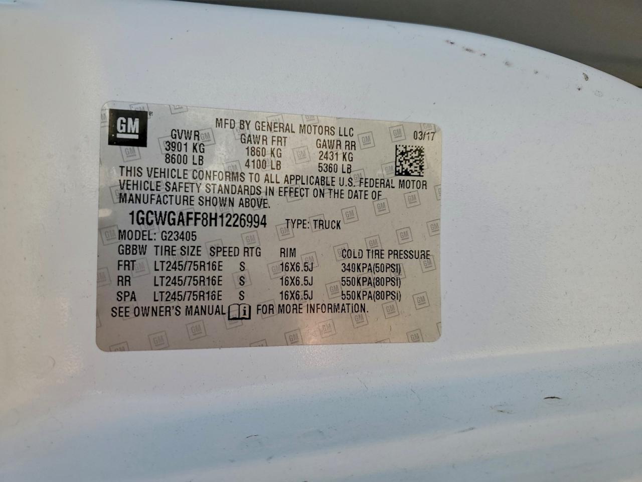 Chevrolet Express Image 4