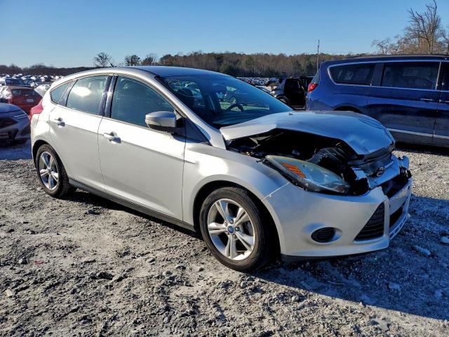 Ford Focus Se Image 6