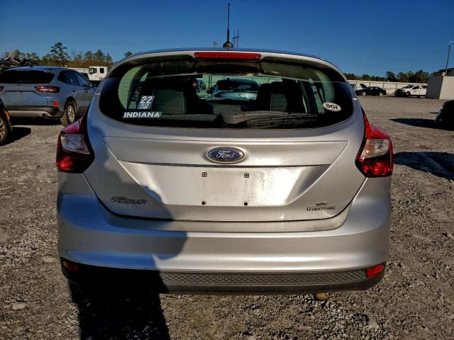 Ford Focus Se Image 8