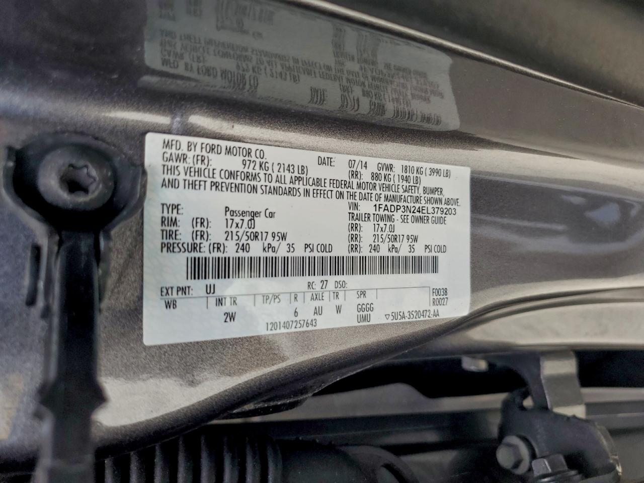 Ford Focus Titanium Image 9