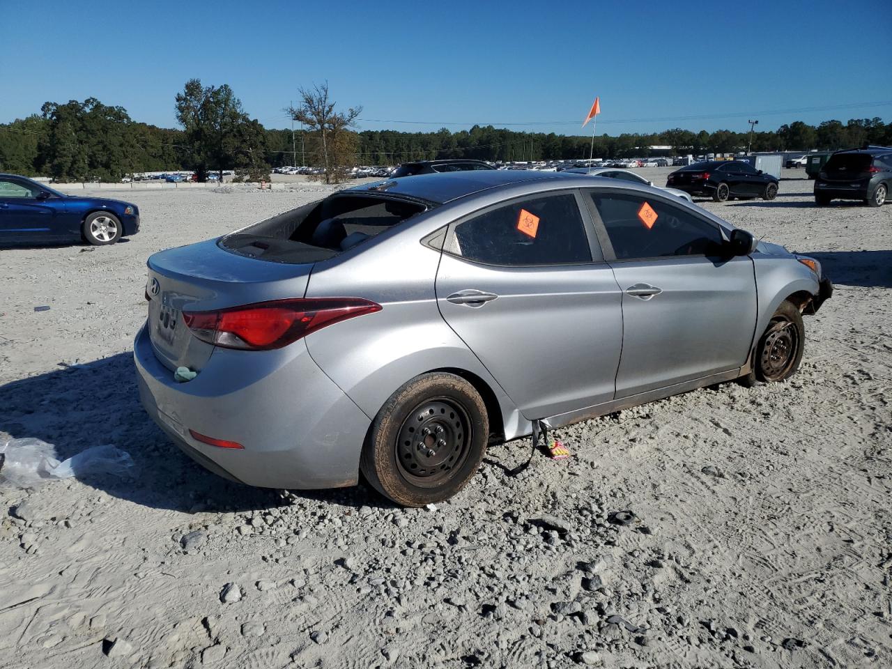 Hyundai ELANTRA Se Image 10