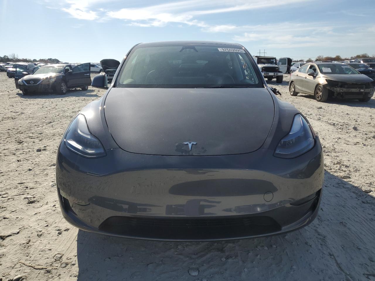 Tesla Model Y Image 8