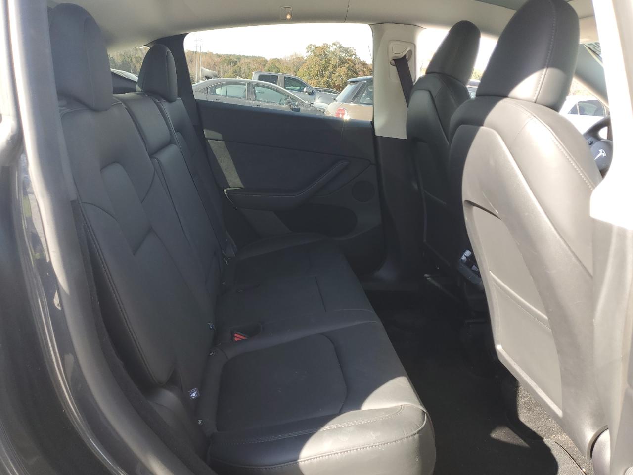 Tesla Model Y Image 5