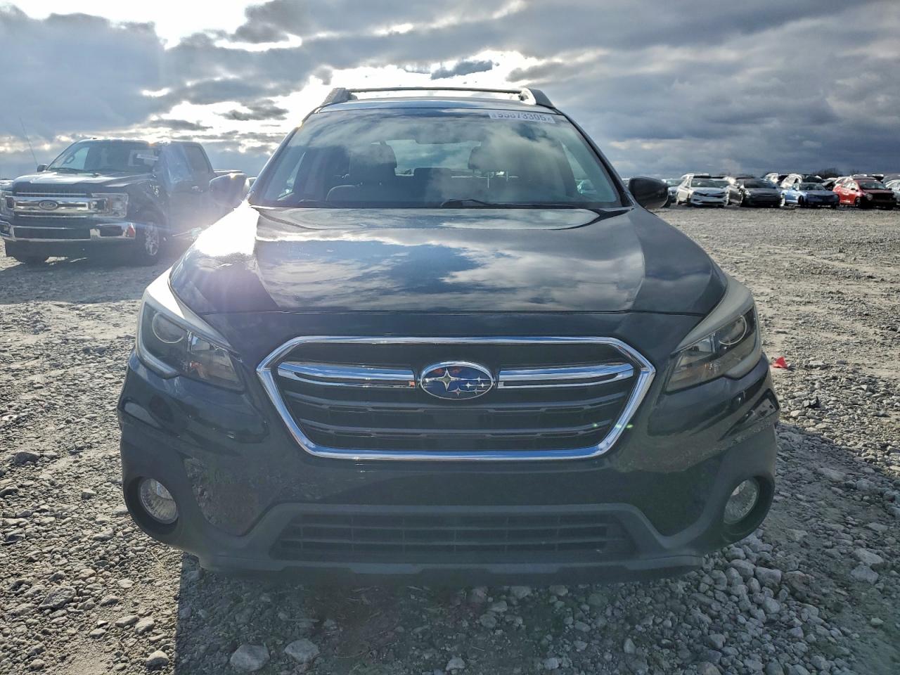 Subaru Outback 2.5i Premium Image 13