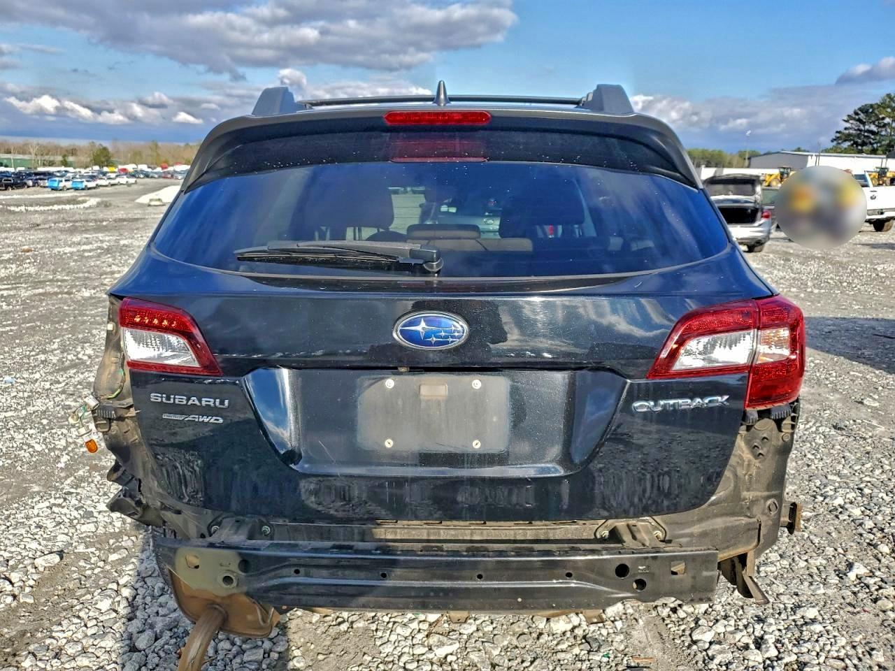 Subaru Outback 2.5i Premium Image 5