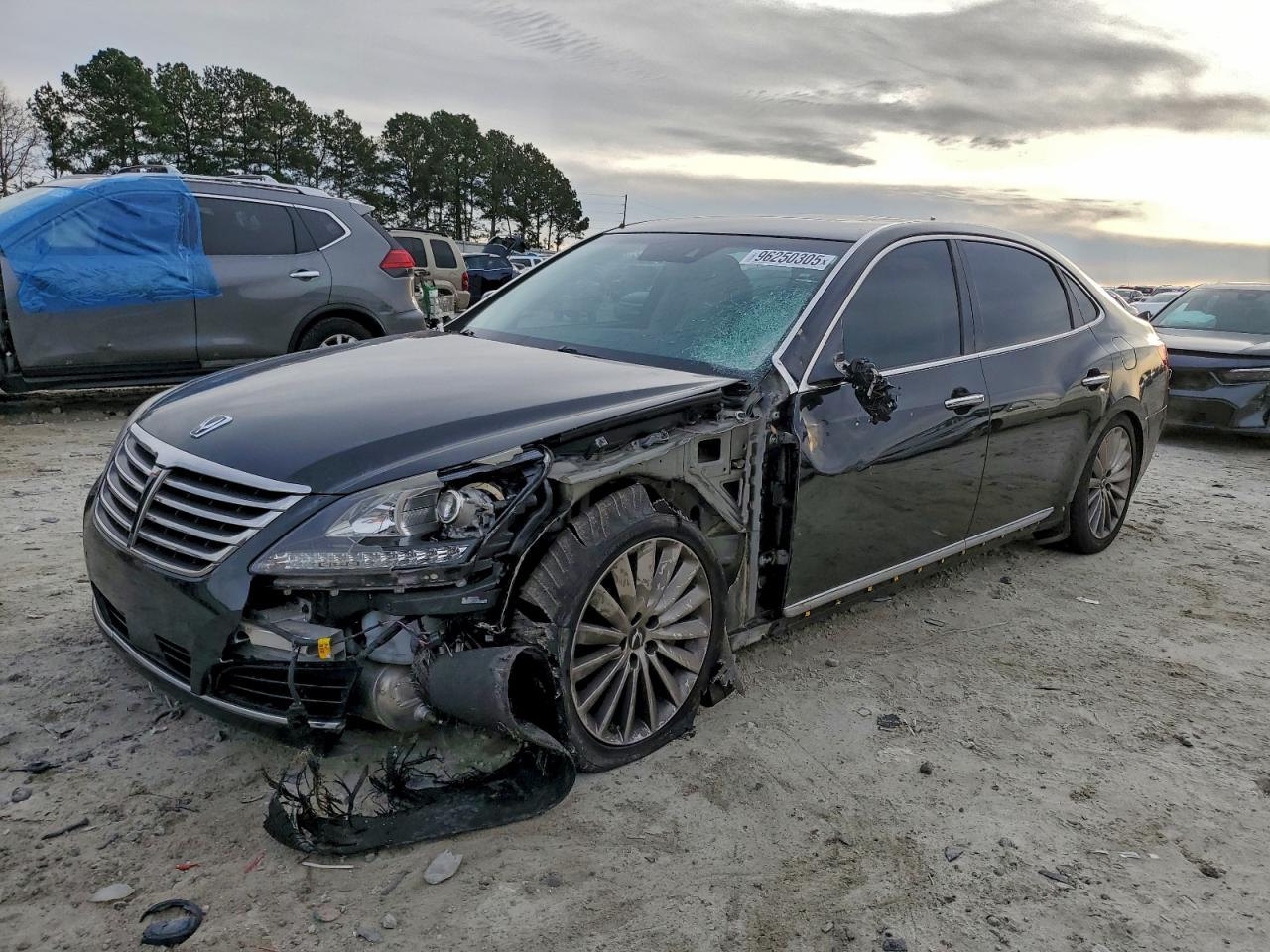 Hyundai Equus Signature Image 1