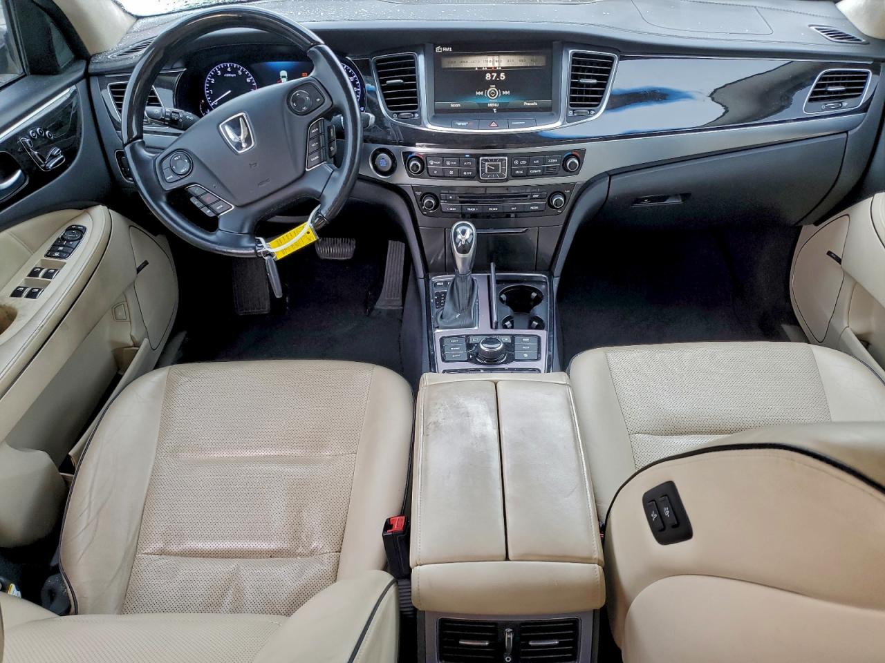 Hyundai Equus Signature Image 6