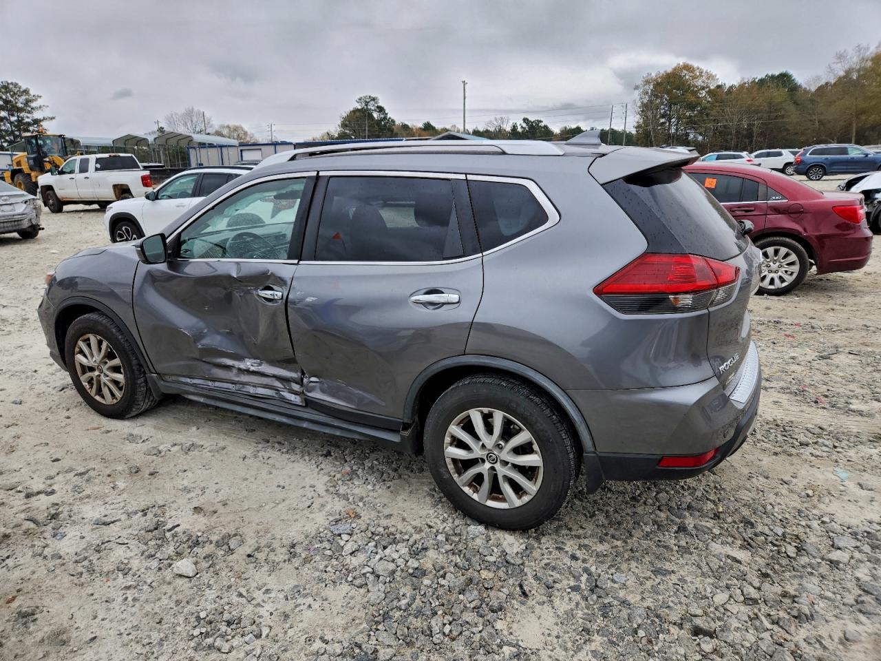 Nissan Rogue S Image 10