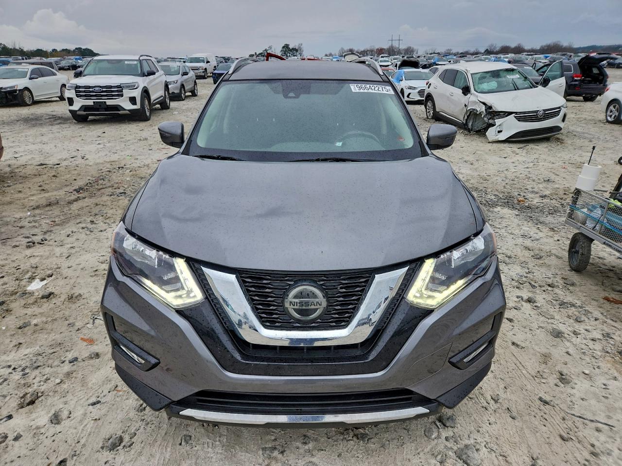 Nissan Rogue S Image 3